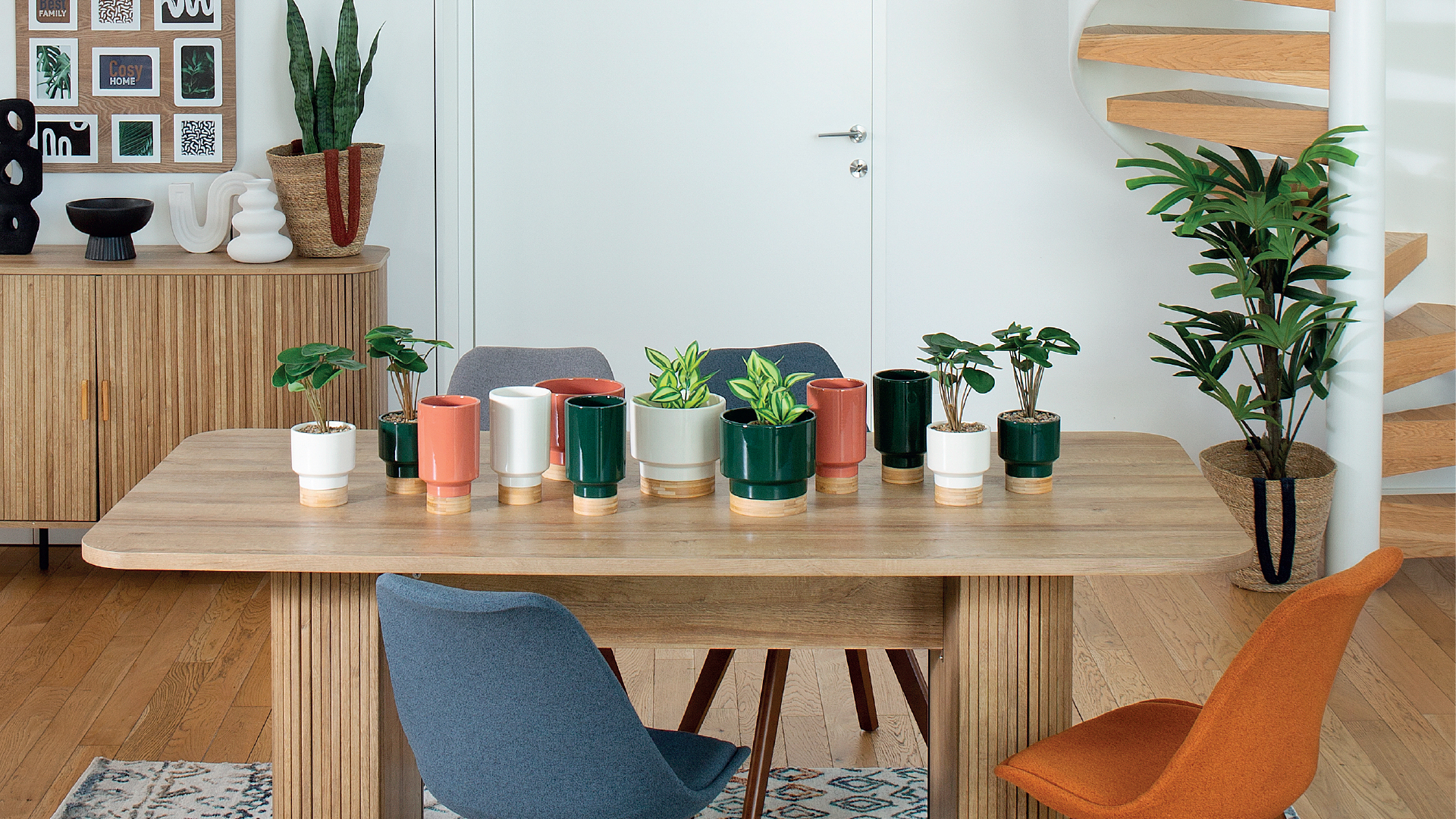 /on/demandware.static/-/Sites-homa-storefront-pt/default/dweed559ed/Decoração - Plantas e flores artifíciais_20240124 textos SEO páginas categorias.jpg